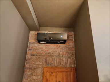 AUX J Smart Art – Kawiarnia Kofeina